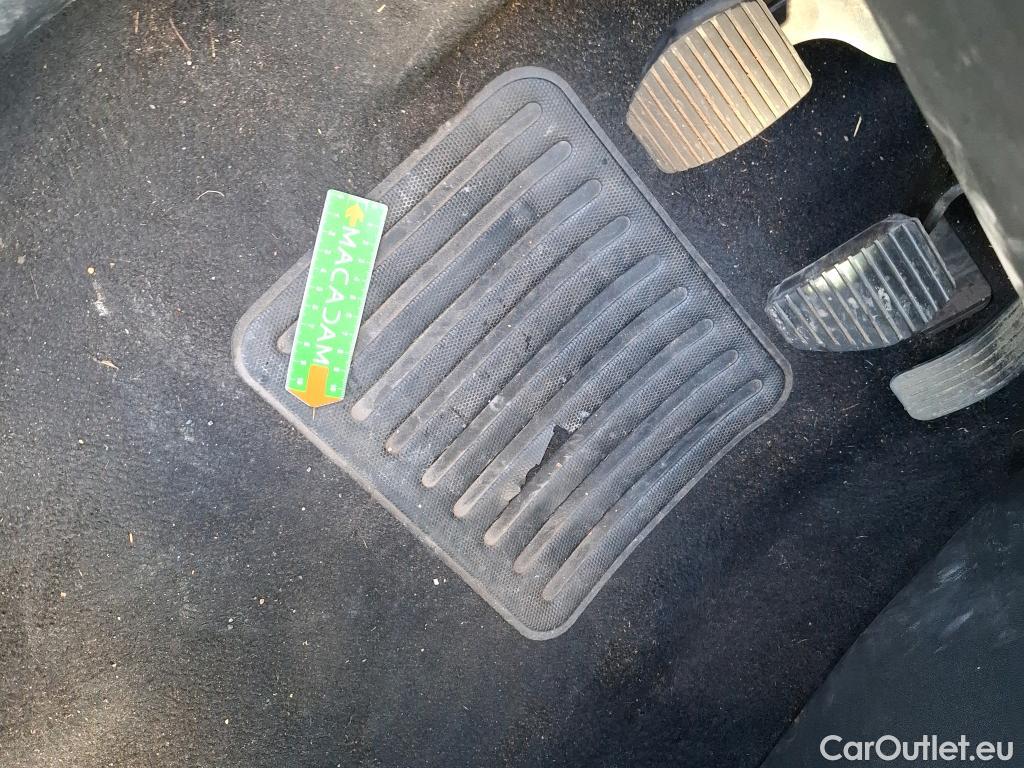  Peugeot  208  Active 1.2 PureTech 80CV BVM5 E6 #3