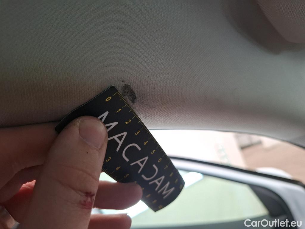  Renault  Megane RENAULT Mégane Société / 2020 / 5P / Berline Air Nav réversible Blue dCi 115 - 21N #2