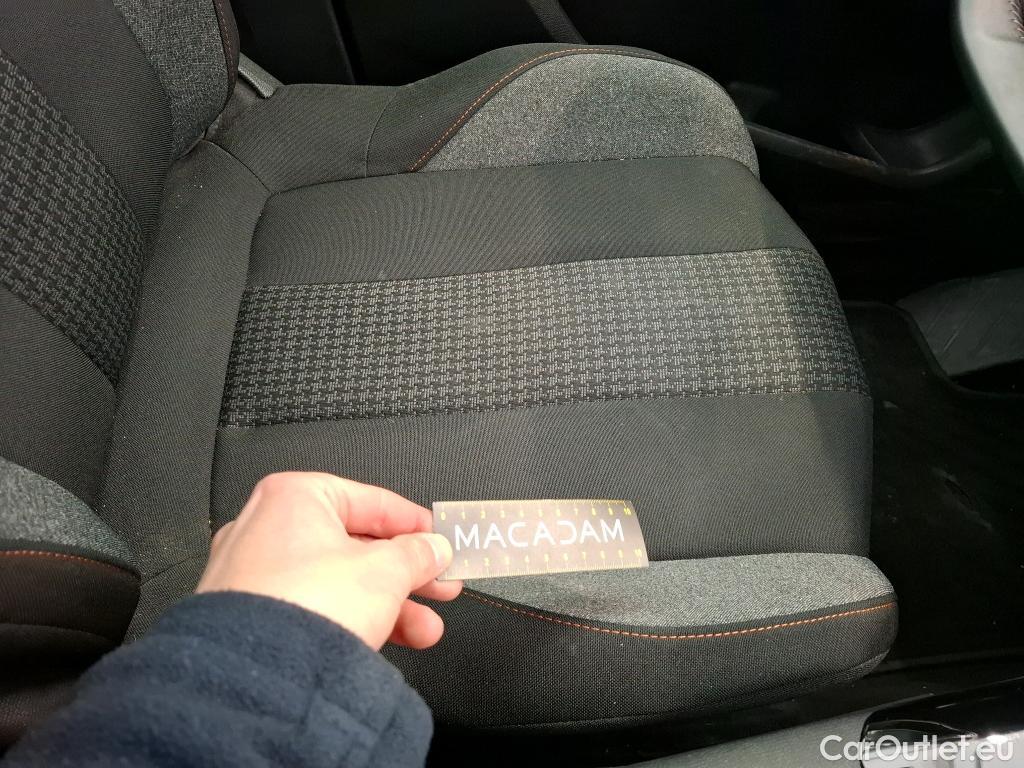  Peugeot  3008  Active Business 1.5 HDi 130CV BVA8 E6d #46