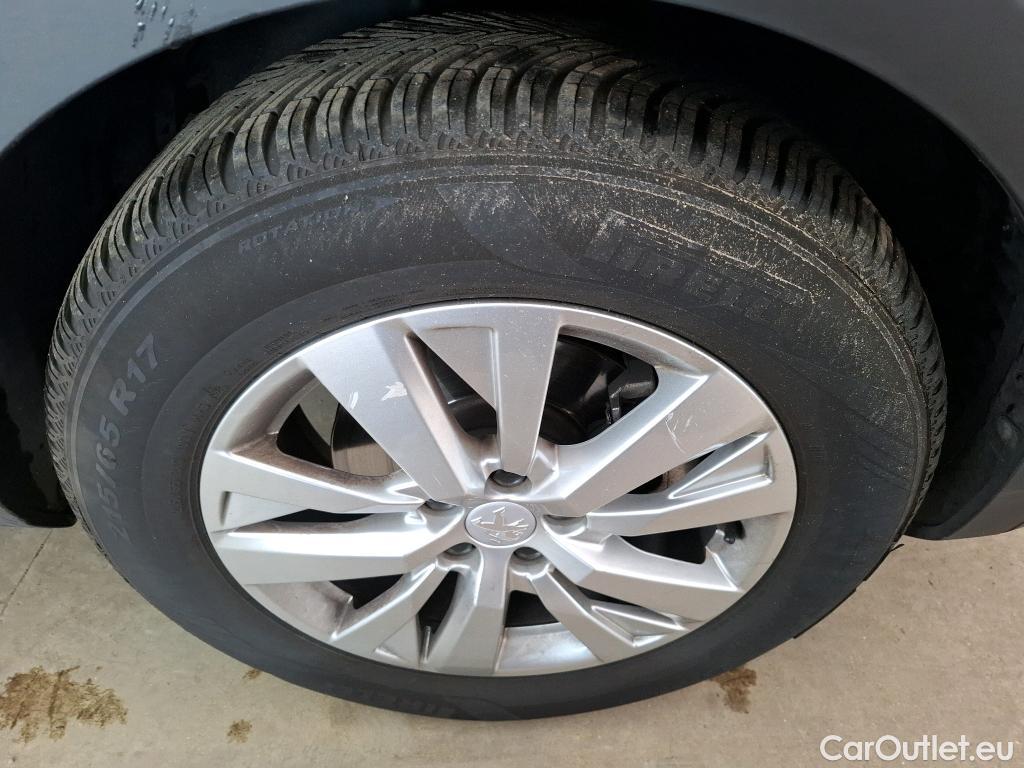  Peugeot  3008  Active Business 1.5 HDi 130CV BVA8 E6d #54