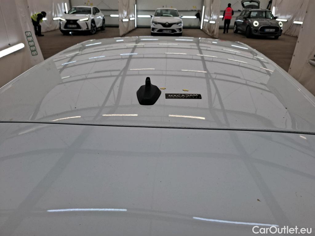  Renault  Megane RENAULT Mégane Société / 2020 / 5P / Berline Air Nav réversible Blue dCi 115 - 21N #3