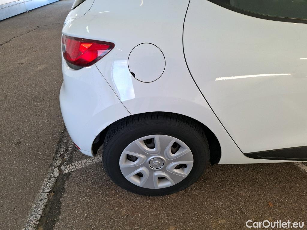  Renault  Clio  IV Air 1.5 dCi 75CV BVM5 E6 #37