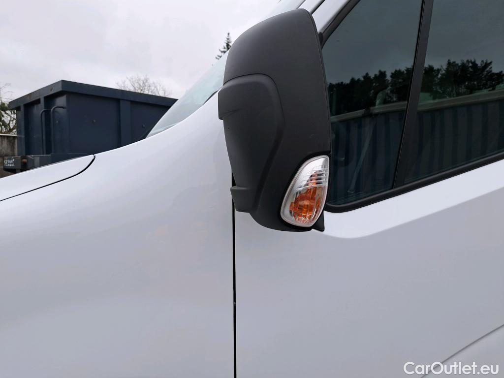  Renault  Master RENAULT  SC / 2019 / 2P / Châssis cabine CC Tr CF F3500 L3 Blue dCi 145 EVIE #1