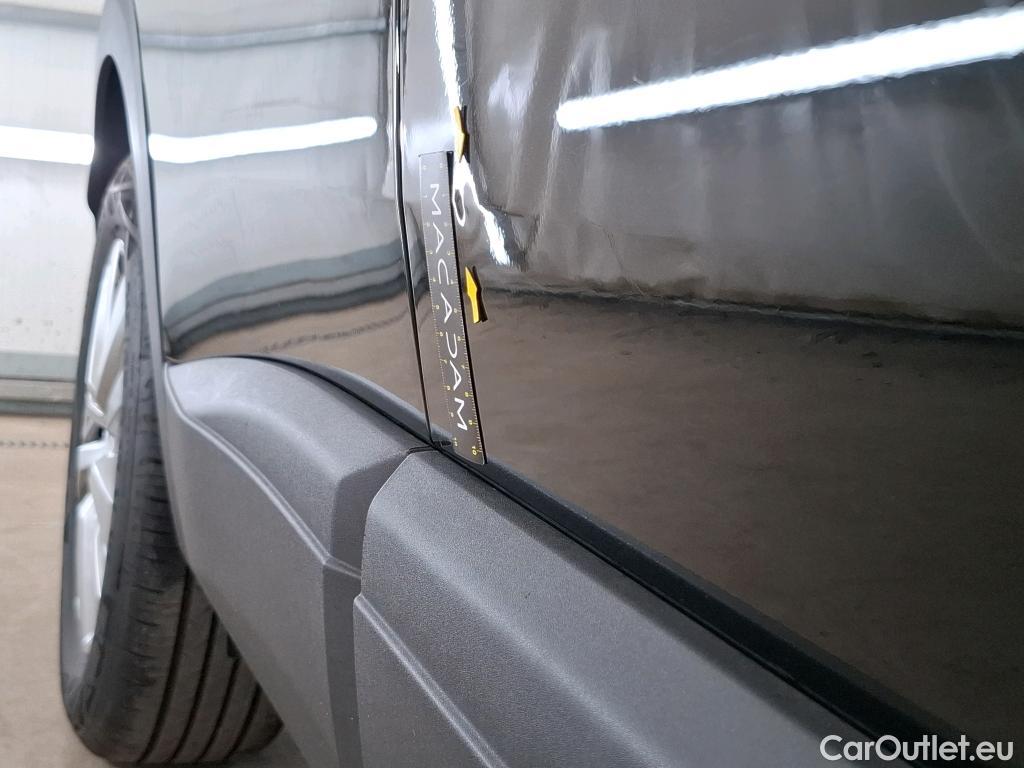  Peugeot  3008  Active Business 1.5 HDi 130CV BVA8 E6d #38