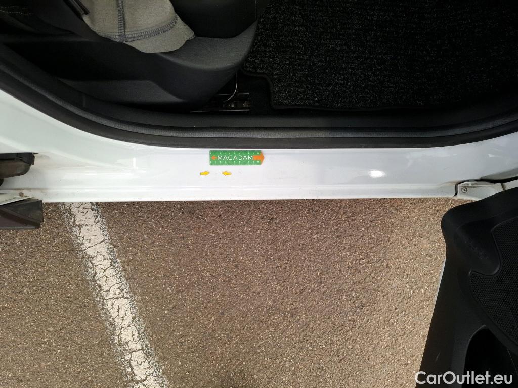  Renault  Clio  IV Air 1.5 dCi 75CV BVM5 E6 #28