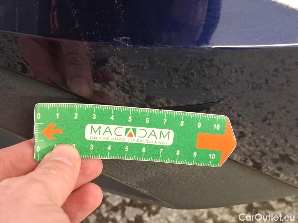  Volkswagen  Golf  VOLKSWAGEN / 2020 / 5P / Berline 1.0 eTSI OPF 110 DSG7 Life Business #2