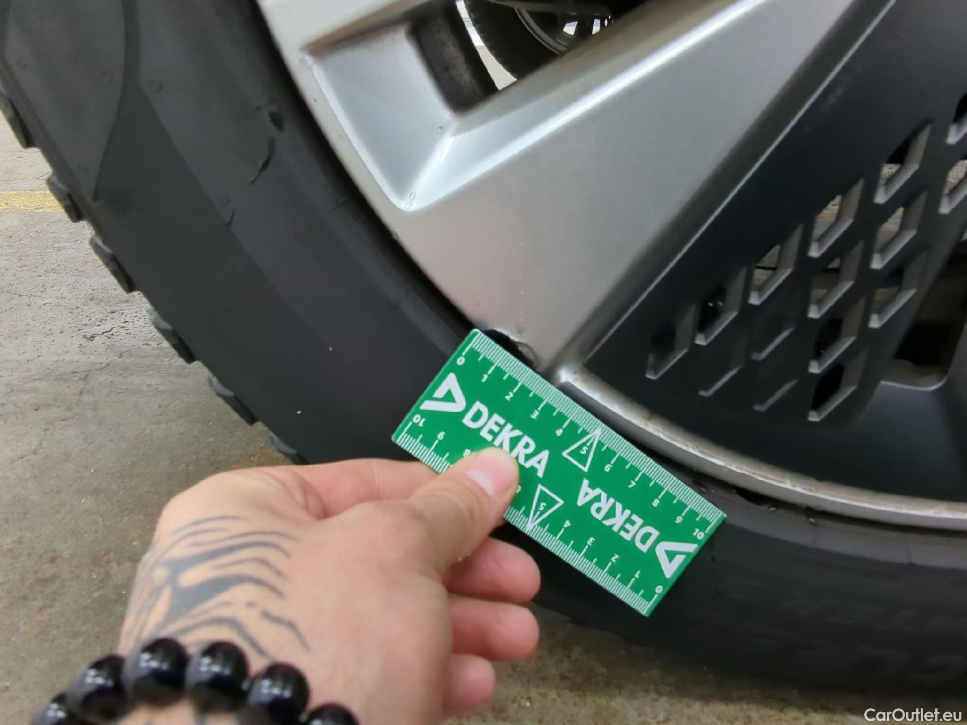  Skoda  Karoq SKODA  / 2017 / 5P / SUV 2.0 TDI 116ch DSG7 Business #4