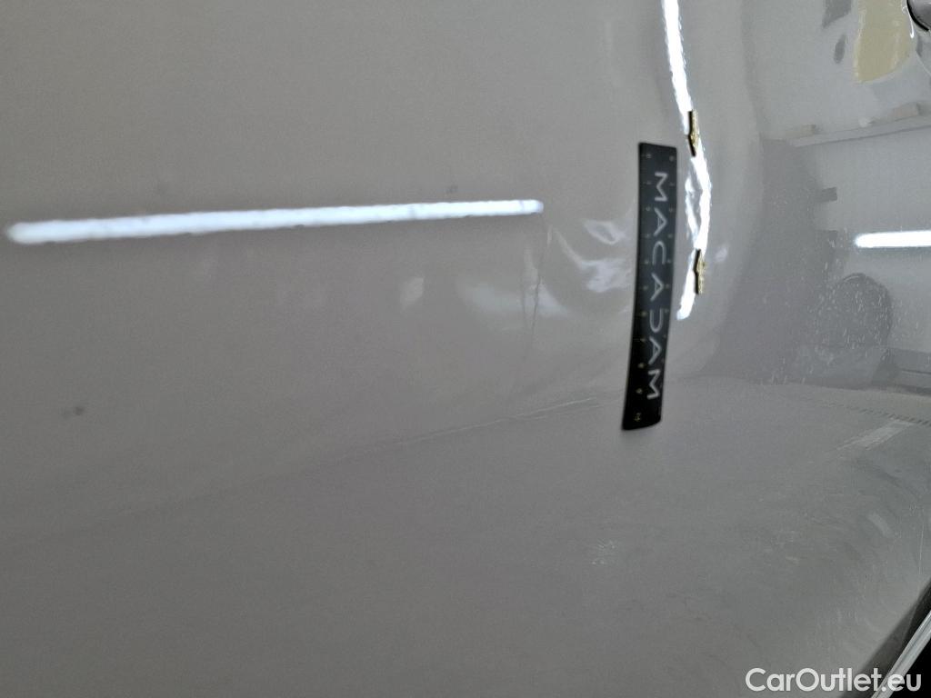  Toyota  Yaris TOYOTA  Hybride 5p Berline 1.5 VVT-I HYBRID France Business #6