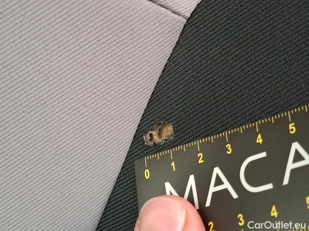  Toyota  Yaris TOYOTA  Hybride 5p Berline 1.5 VVT-I HYBRID France Business #2