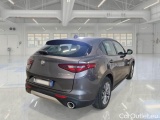  Alfa Romeo   STELVIO ALFA ROMEO / 2017 / 5P / SUV 2.2 TURBO DIESEL 190CV BUSINESS AT8 Q4 #2