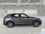  Alfa Romeo   STELVIO ALFA ROMEO / 2017 / 5P / SUV 2.2 TURBO DIESEL 190CV BUSINESS AT8 Q4 #7