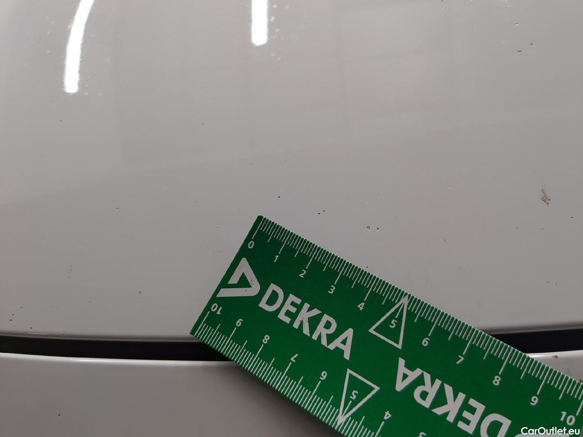  Peugeot  308 PEUGEOT  SW / 2021 / 5P / Break PureTech 130 S&S EAT8 ACTIVE PACK #24