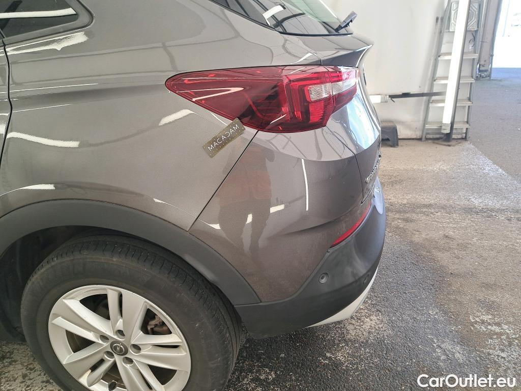  Opel   Grandland X Grandland X Elegance Business 1.5 130CV BVA8 E6d #4