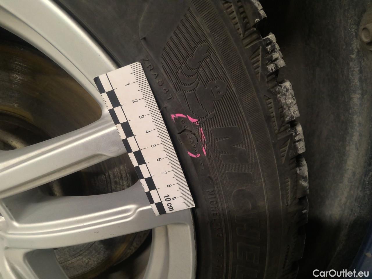  Bmw  Serie 3 330e Touring xDrive Connec.Aut #32