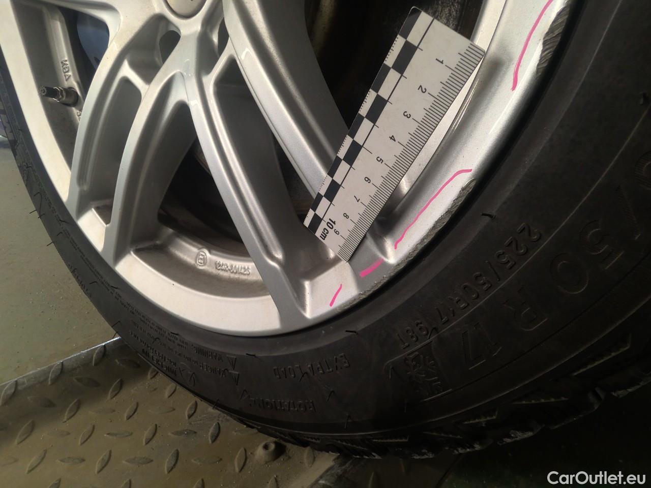  Bmw  Serie 3 330e Touring xDrive Connec.Aut #21