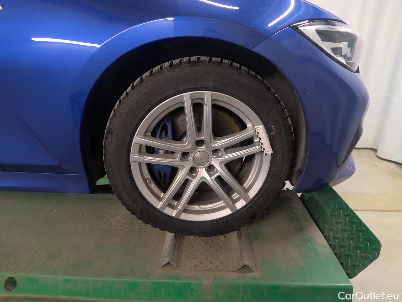  Bmw  Serie 3 330e Touring xDrive Connec.Aut #22