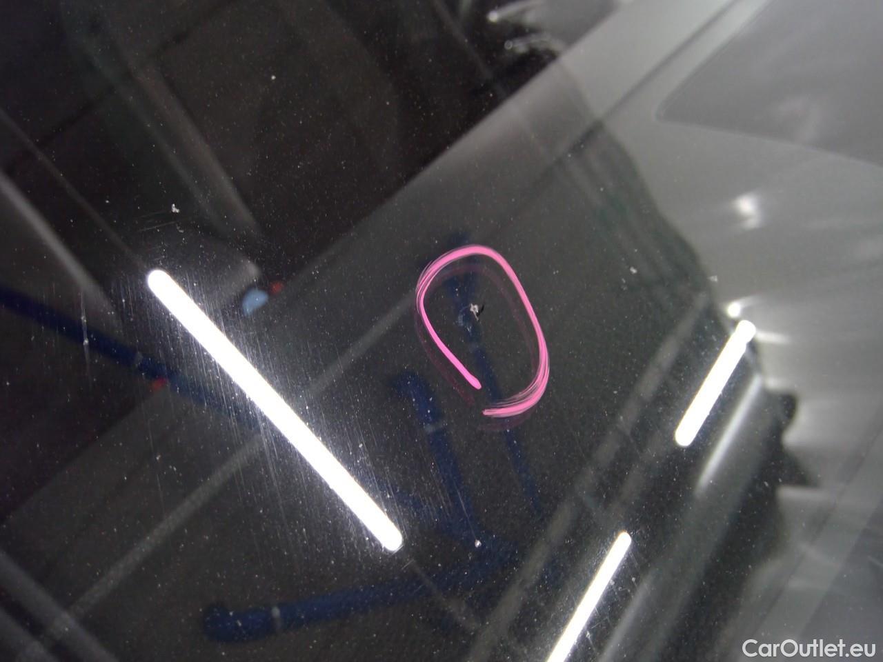  Volkswagen  Passat Pass. All TDI200 ExBuEd 4M Aut #32