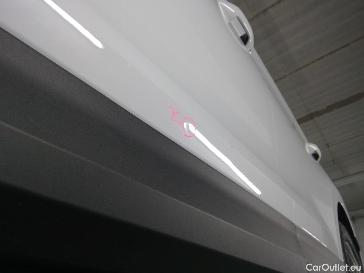  Skoda  ENYAQ  iV80 5d #5