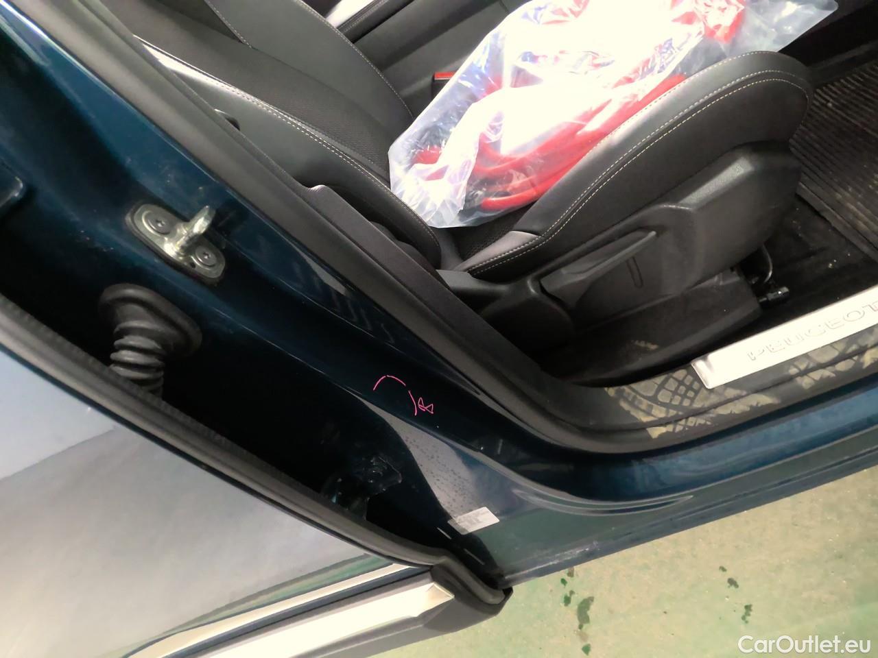  Peugeot  3008  PHEV 225 GT Aut #19