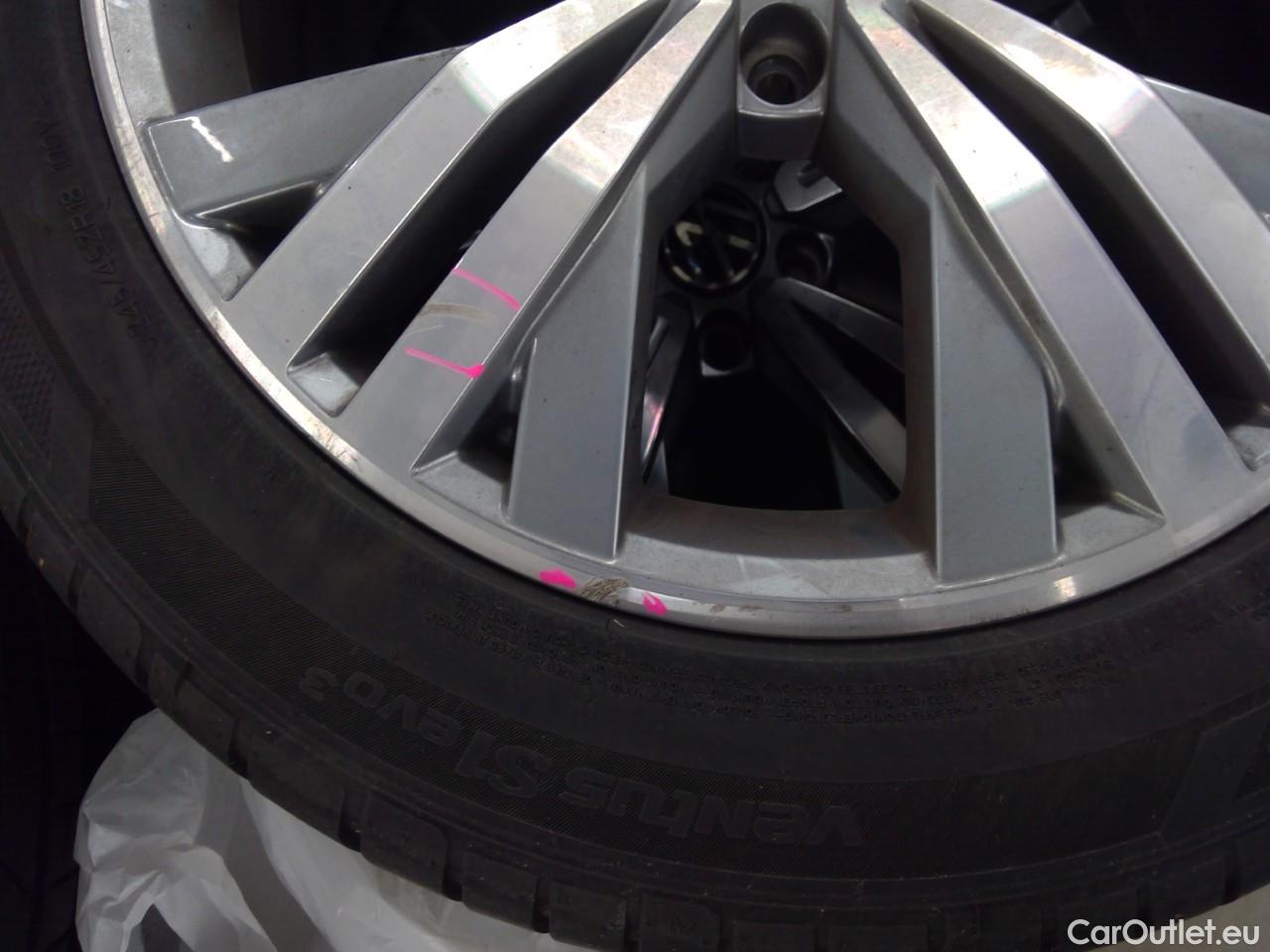  Volkswagen  Passat Pass. All TDI200 ExBuEd 4M Aut #1