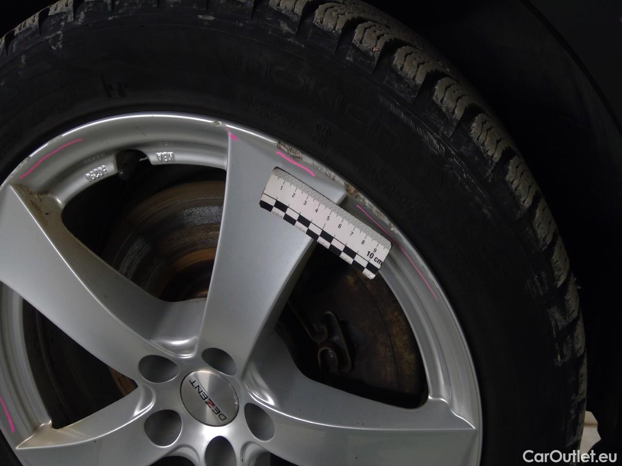  Volvo  V60  T6 TE AWD Momentum Ed.Aut. #28