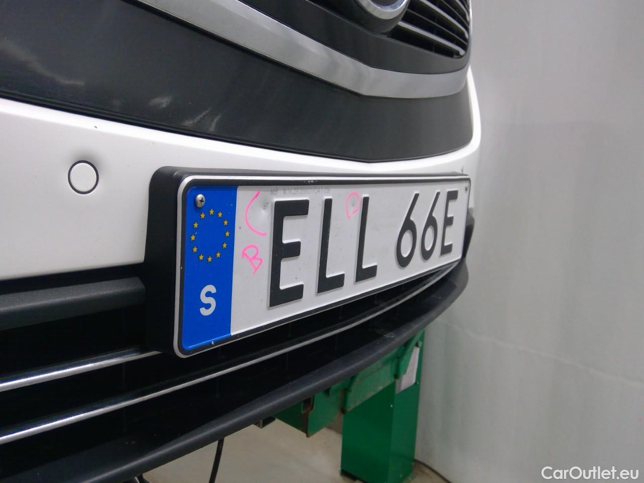  Mercedes  EQC  400 SE Edition 4Matic Aut #6