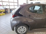  Toyota  Yaris TOYOTA  / 2020 / 5P / BERLINA HYBRID BUSINESS MY20 #52