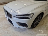  Volvo  V60 VOLVO  / 2019 / 5P / STATION WAGON T6 PLUG-IN AWD AUTOM.INSCR.EXPR. #28