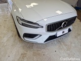  Volvo  V60 VOLVO  / 2019 / 5P / STATION WAGON T6 PLUG-IN AWD AUTOM.INSCR.EXPR. #33