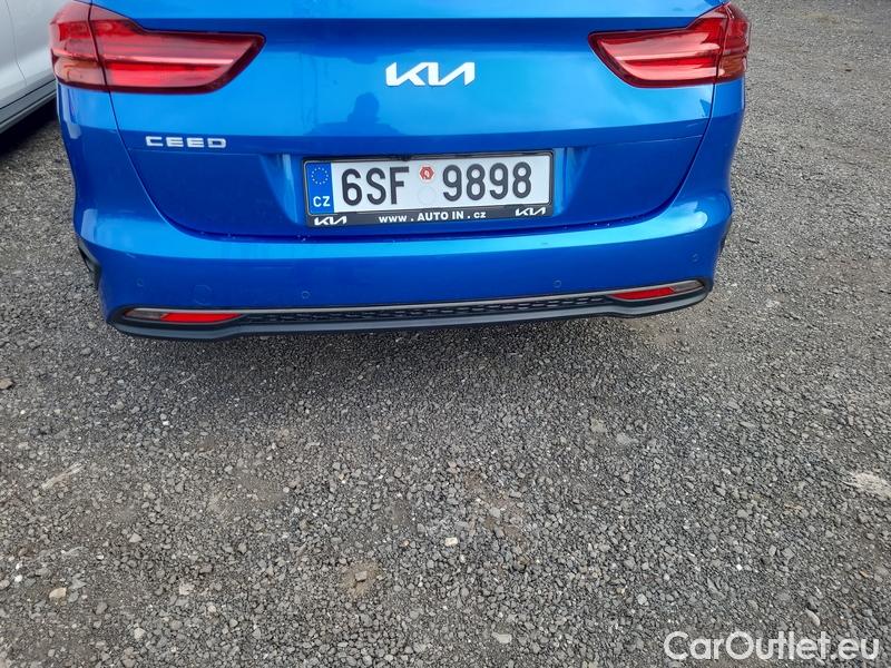  KIA  Cee'd Ceed  (CD) (2018->) Ceed SW 1.5 T-GDI 118 Spin 5d #13