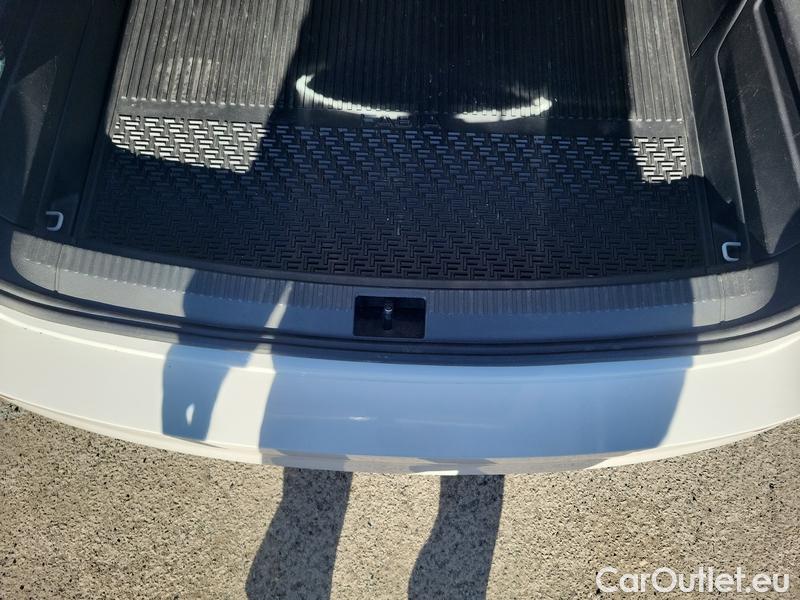  Skoda  Fabia  Combi (2015)  Com.1.0TSI 70 Ambition #8