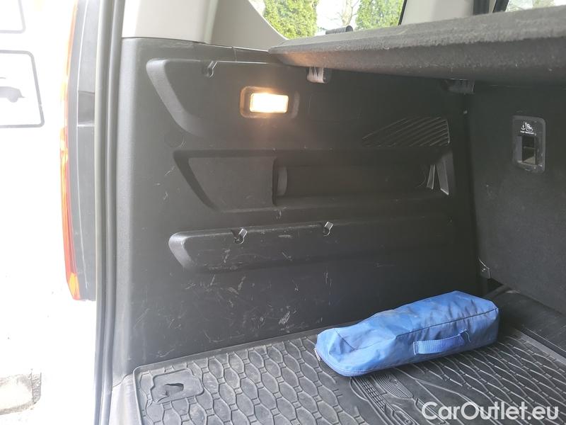  Opel  Combo  Life (E)  (2018) Com.L.1.5D 96 Elegance Plus 5d #9