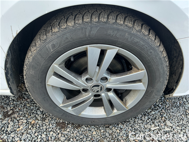  Skoda  Fabia Com.1.0TSI 70 Ambition 5d #6