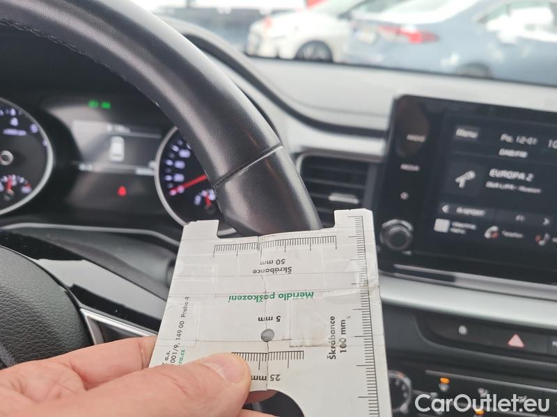  KIA  Cee'd Ceed  (CD) (2018->) Ceed SW 1.5 T-GDI 118 Spin 5d #2