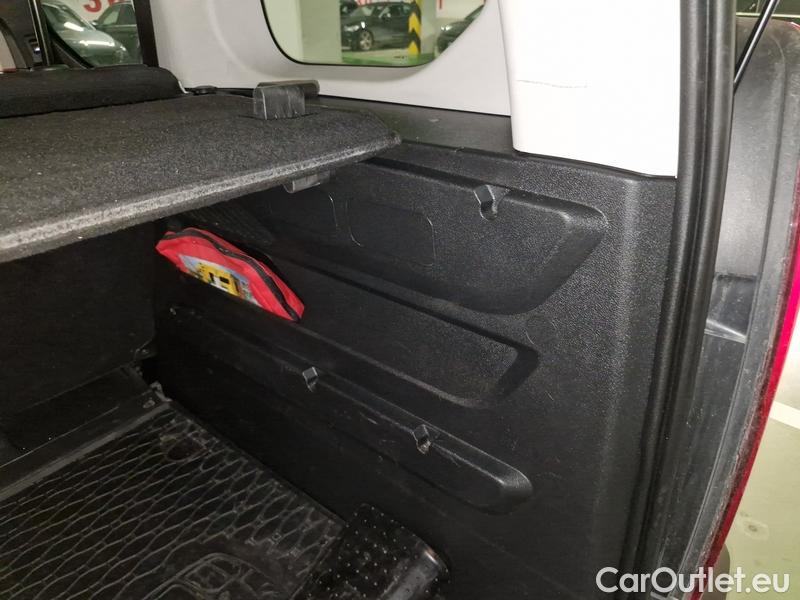  Peugeot  RIFTER   (06.2018->) Rif.1.5BHDi ALLURE PACK 5d #15