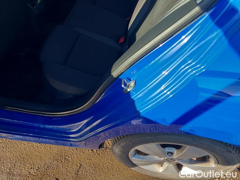  Skoda  Octavia  Lim. (NX3)(2020)  1.0TSI 81 Active #19