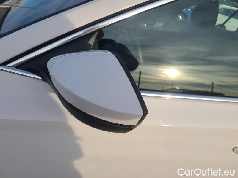  Skoda  Octavia  Combi (NX3)(2020) Oct.Combi 2.0TDI 110 Style #12