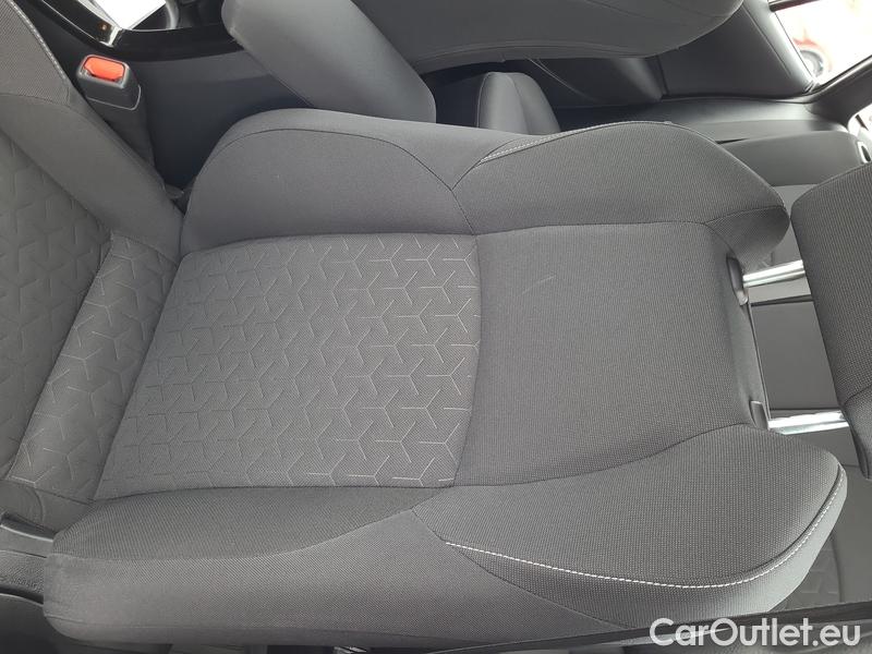  Toyota  Corolla  (E21) (2019)  TS 1.2T Comfort #8