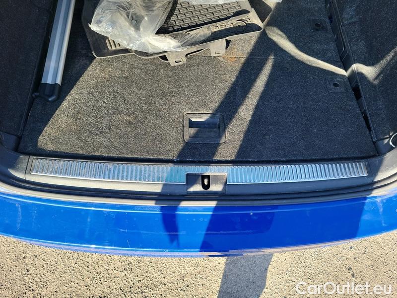  Skoda  Superb  Combi (3T5)(2010) Sup.C.FL2.0TDI 110 Style AT #10