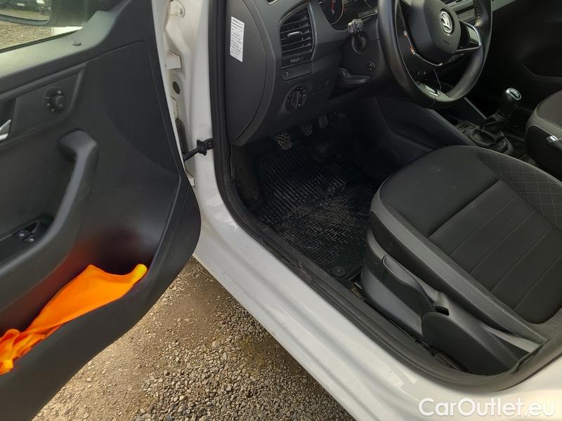  Skoda  Fabia  (PJ3) (2021)  Com.1.0TSI 70 Ambition #5