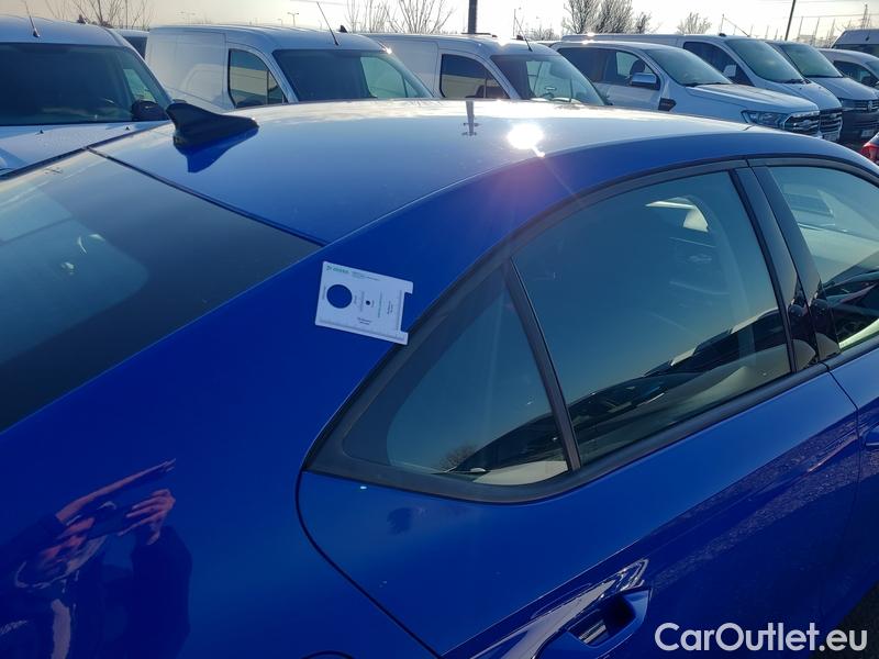  Skoda  Octavia  Lim. (NX3)(2020)  1.0TSI 81 Active #26