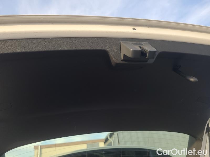  Skoda  Octavia  Combi (NX3)(2020) Oct.Combi 2.0TDI 110 Style #10