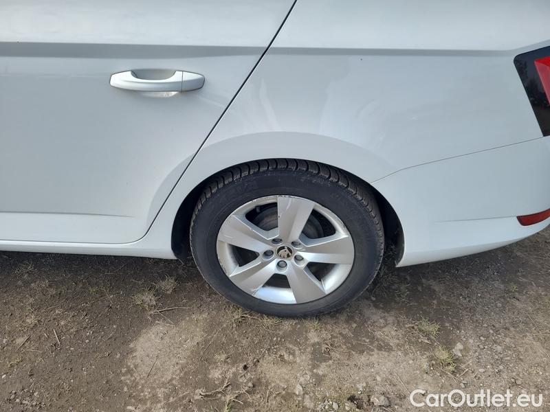  Skoda  Fabia  (PJ3) (2021)  Com.1.0TSI 70 Ambition #14