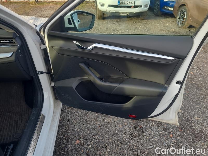  Skoda  Octavia  Combi (NX3)(2020) Oct.Combi 2.0TDI 110 Style #7