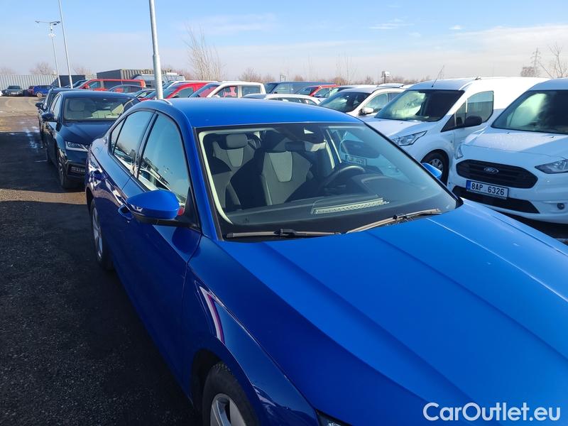  Skoda  Octavia  Lim. (NX3)(2020)  1.0TSI 81 Active #1