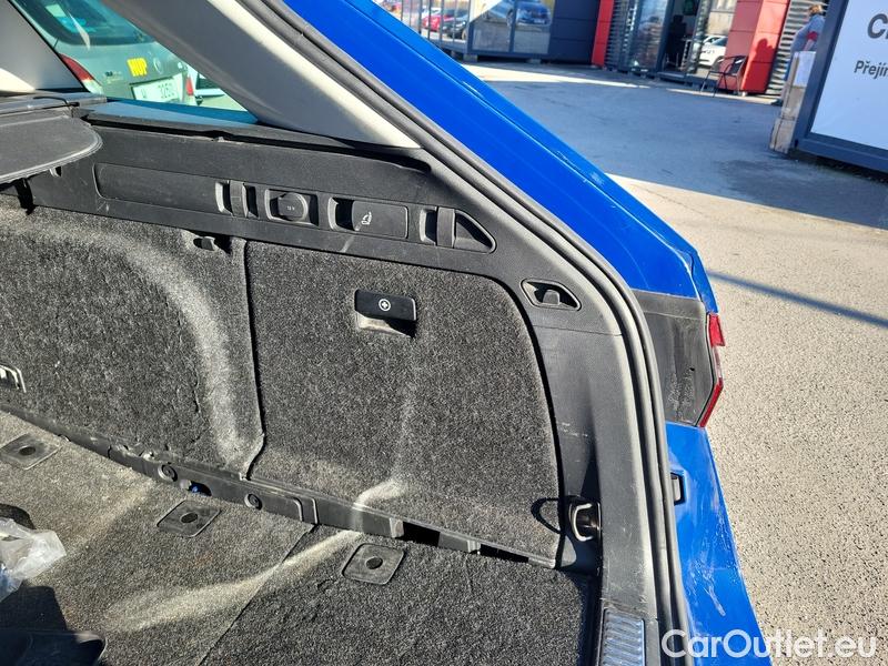  Skoda  Superb  Combi (3T5)(2010) Sup.C.FL2.0TDI 110 Style AT #12