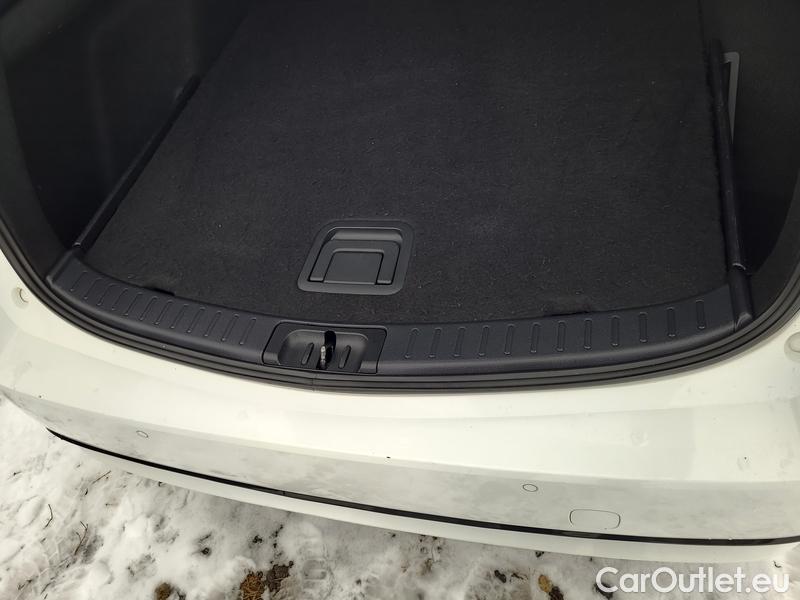  Toyota  Corolla  (E21) (2019)  TS 1.2T Comfort #12