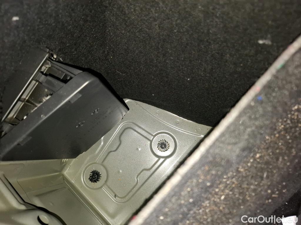  Bmw  Serie 1 1 Berline 116 d Business Design 1.5 115CV BVM6 E6d #26