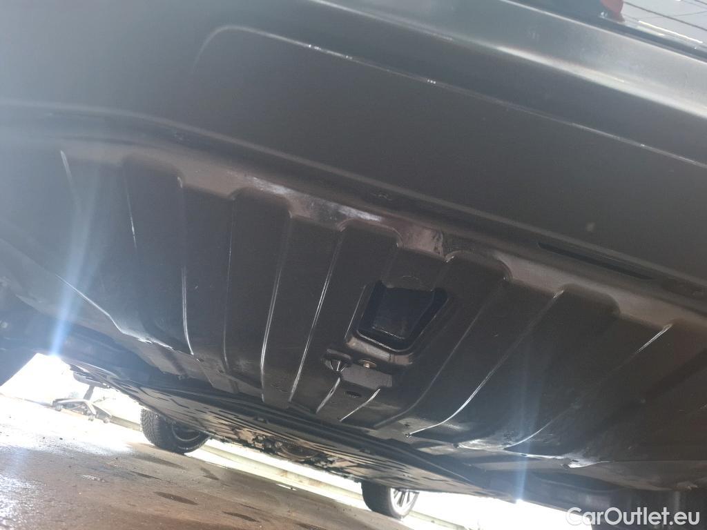  Mercedes  A-Klasse MERCEDES-BENZ Classe A Compact / 2018 / 5P / Berline A 250 e Business Line 8G-DCT #27