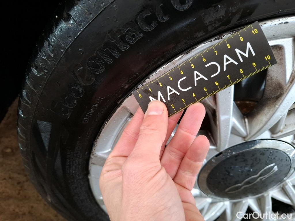  Fiat  500 FIAT  / 2015 / 3P / Berline 1.0 70ch BSG Dolcevita #32